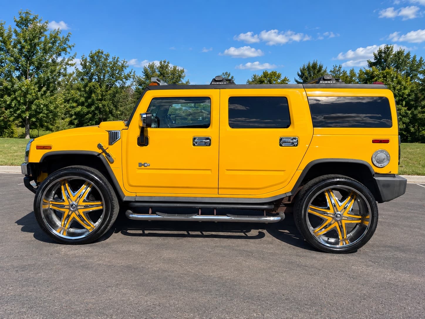 2004 Hummer H2 Base — photo 8 of 19