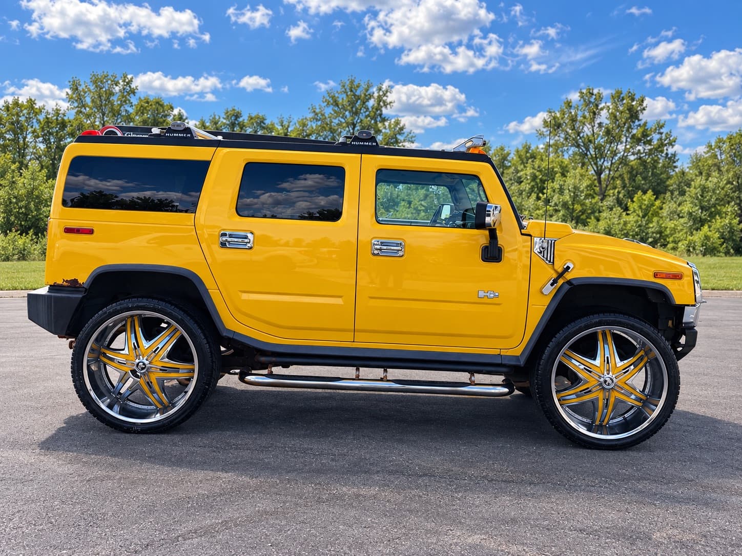 2004 Hummer H2 Base — photo 10 of 19