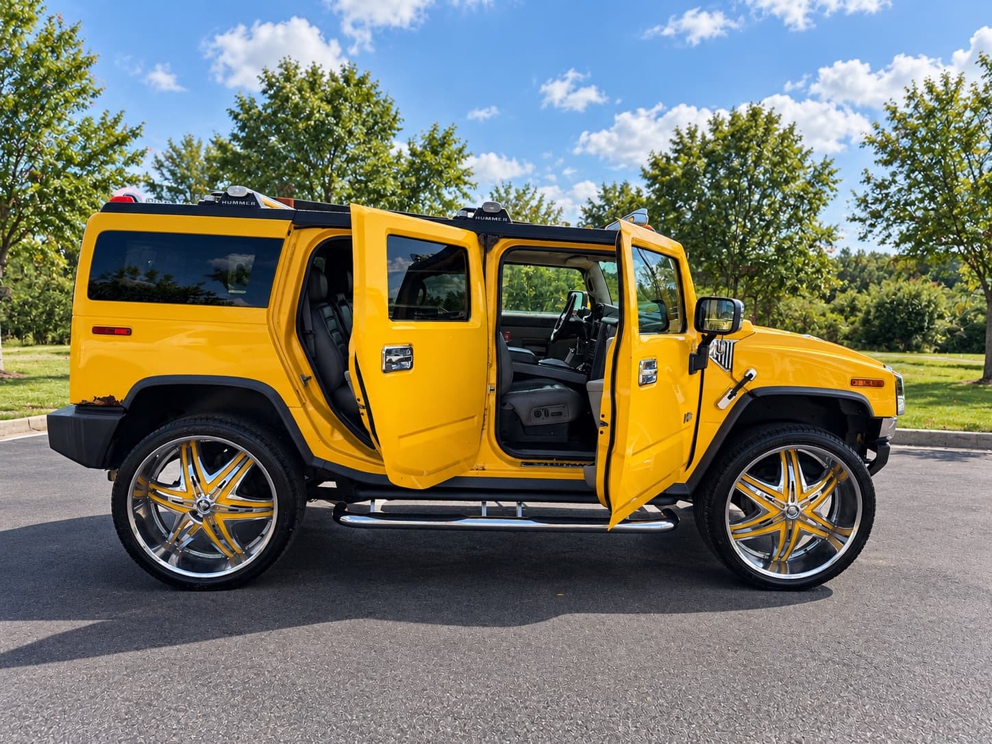 2004 Hummer H2 Base — photo 11 of 19