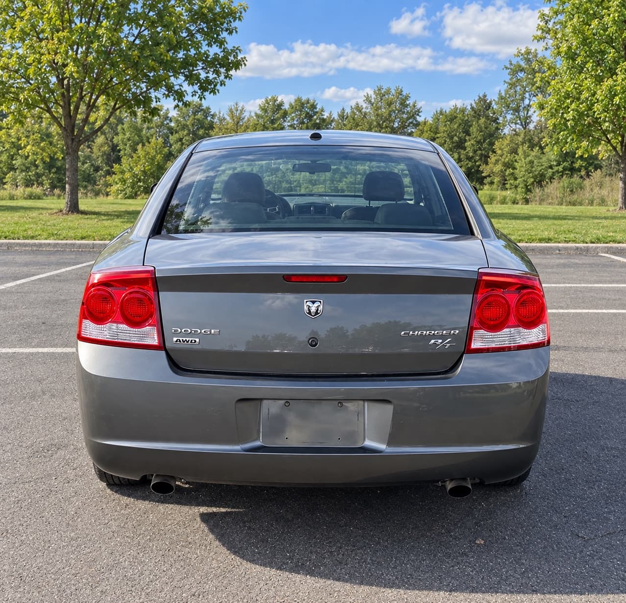 2010 Dodge Charger R/T — photo 6 of 17