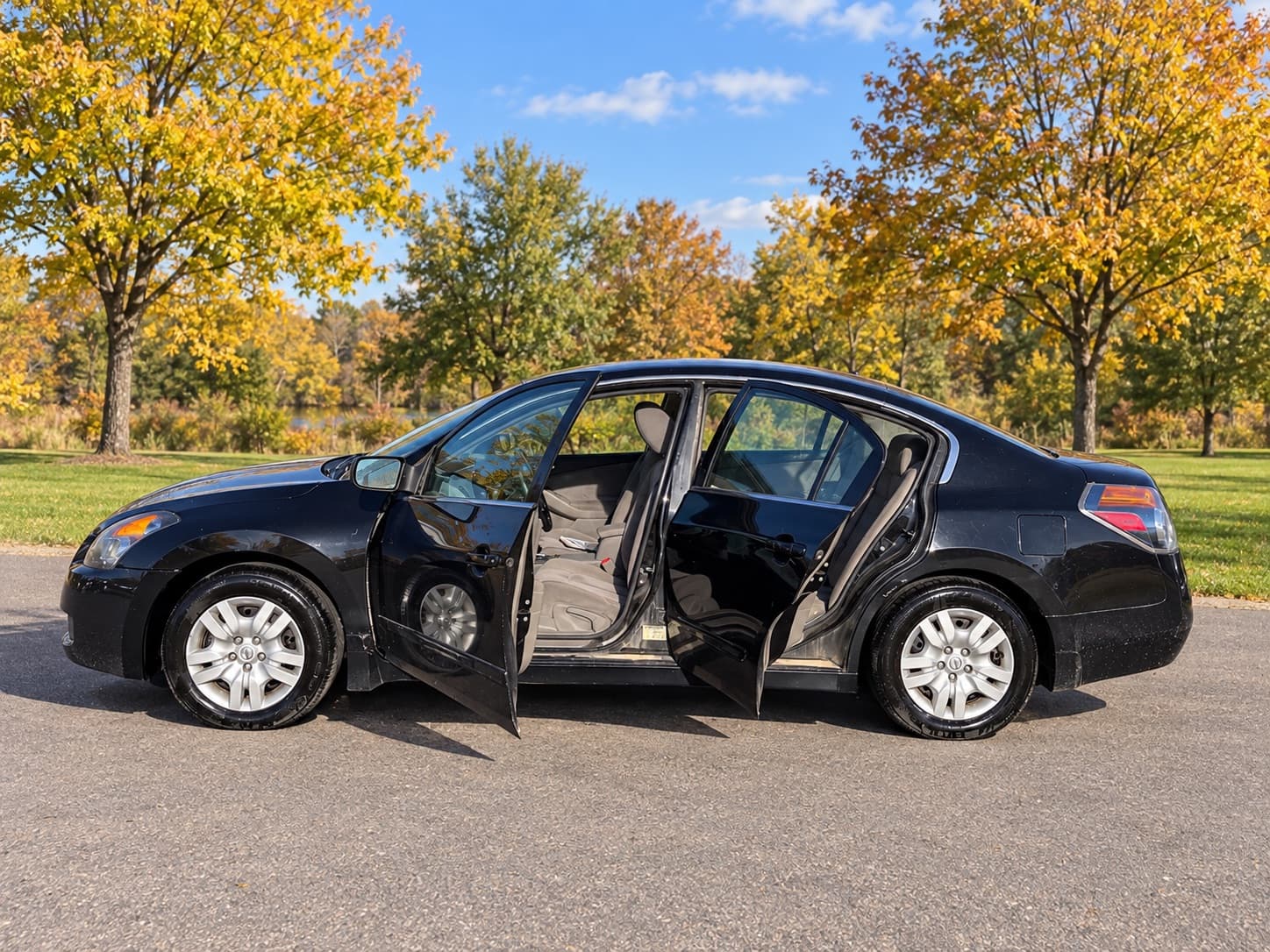 2009 Nissan Altima 2.5 — photo 8 of 16