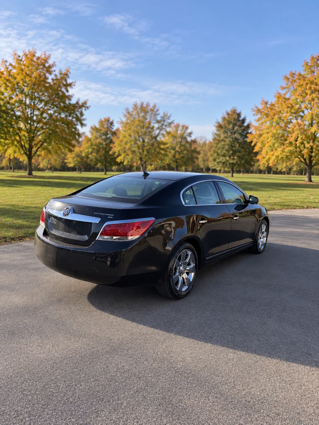 2010 Buick LaCrosse CXL — photo 4 of 17