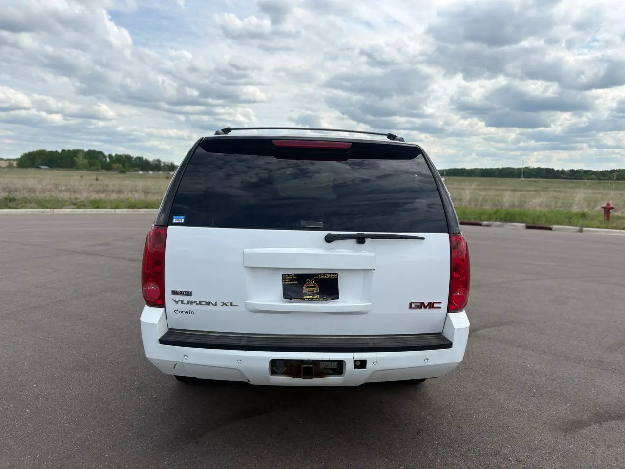 2007 GMC Yukon XL — photo 4 of 16